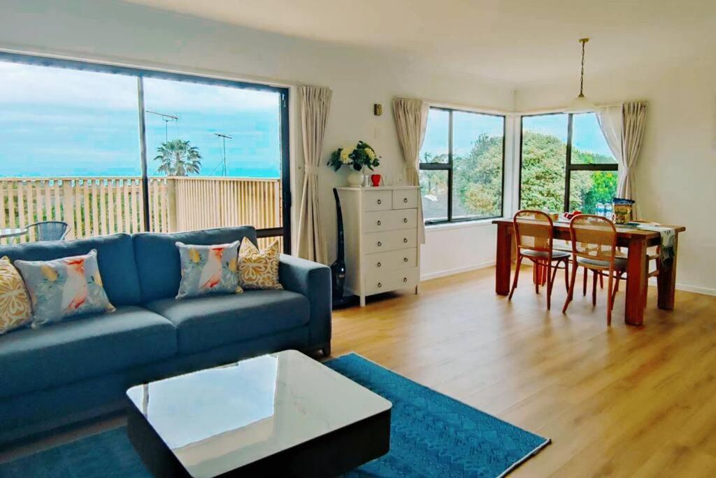 Seaview House In Howick Оукланд Екстериор снимка